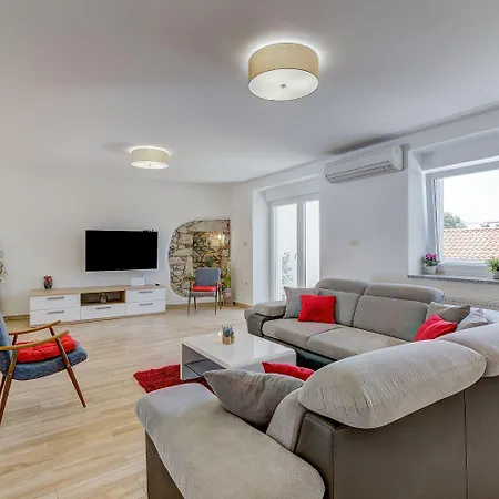 Ferienhaus Traumhafte Nur 300 Meter Zum Mit Beheiztem Pool, Whirlpool, Kicker, Grill *