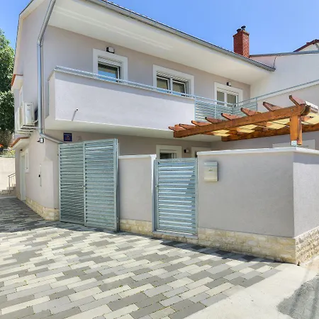 Traumhafte Nur 300 Meter Zum Mit Beheiztem Pool, Whirlpool, Kicker, Grill