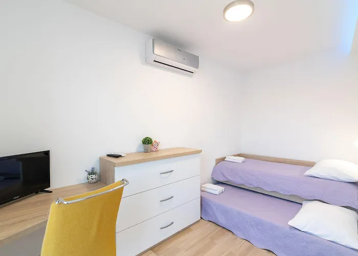 Traumhafte Nur 300 Meter Zum Mit Beheiztem Pool, Whirlpool, Kicker, Grill