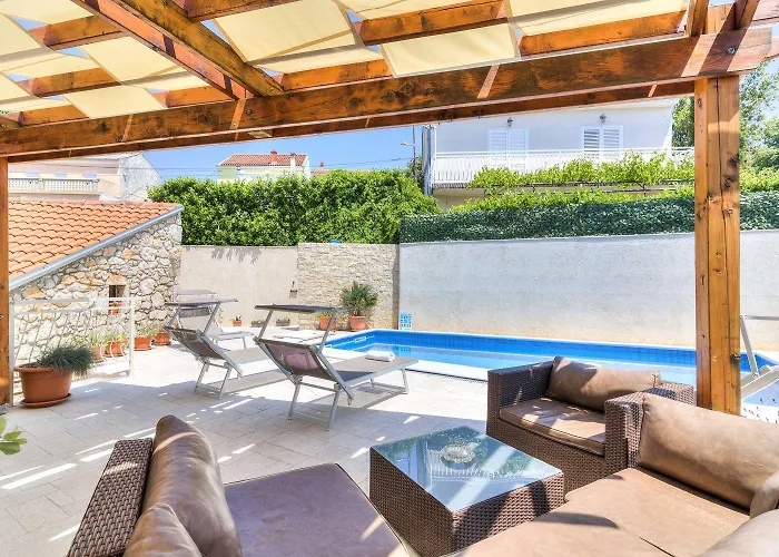 Traumhafte Nur 300 Meter Zum Mit Beheiztem Pool, Whirlpool, Kicker, Grill Vikendica Novi Vinodolski