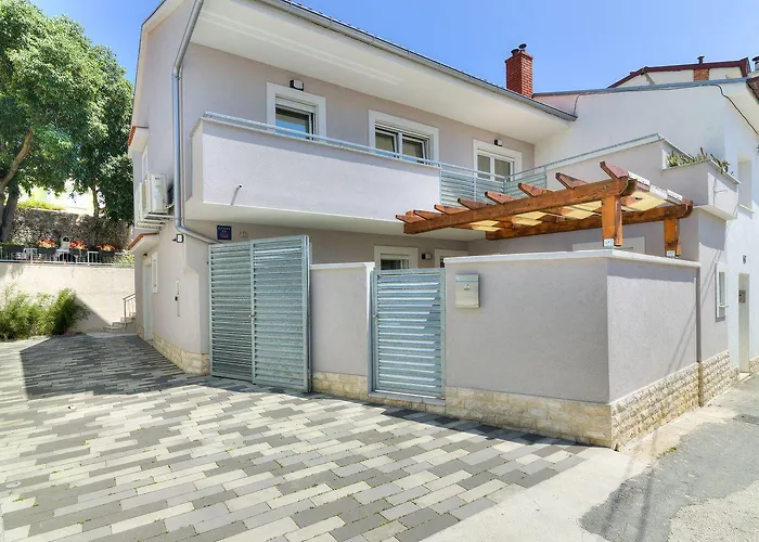 Traumhafte Nur 300 Meter Zum Mit Beheiztem Pool, Whirlpool, Kicker, Grill